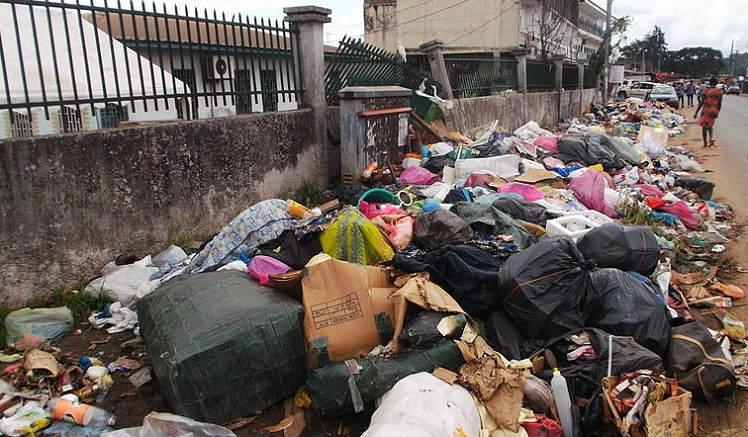 Отвалы мусора являются нарушением закона Отвалы мусора